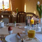 Guest house Gaestehaus Hofer 3*