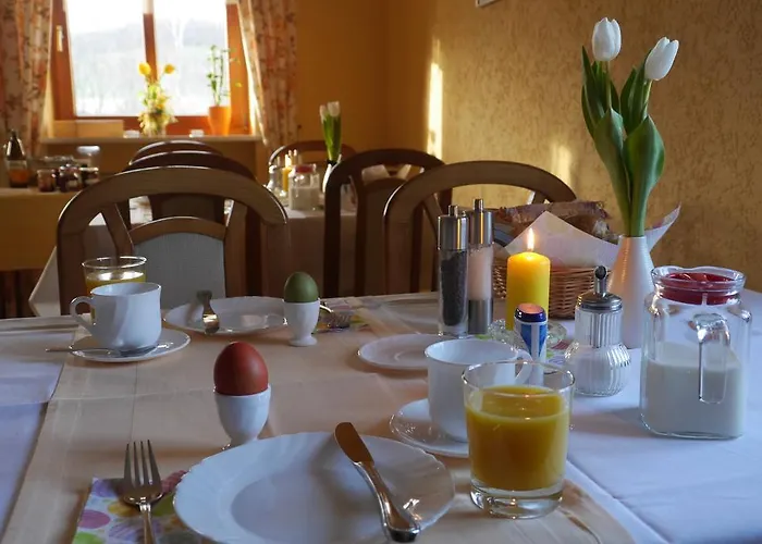 Konukevi Gaestehaus Hofer 3*