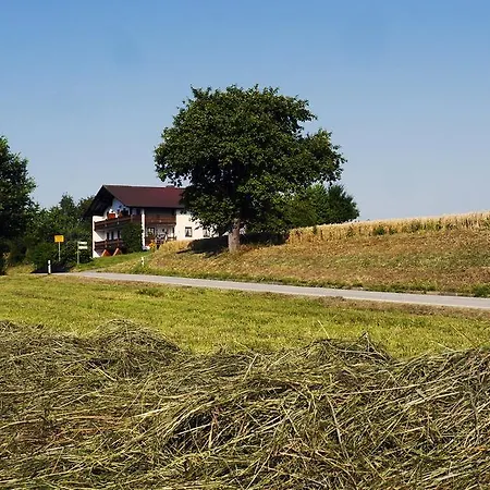 Gaestehaus Hofer Guest house *